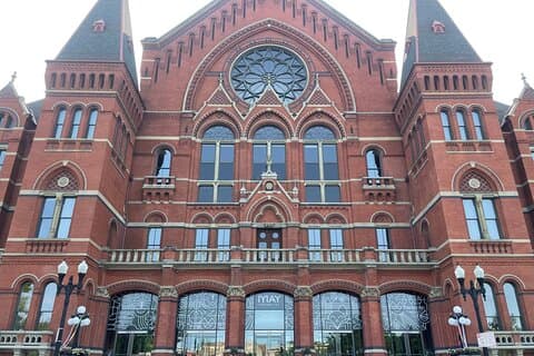 Self Guided Walking Tour of Cincinnati