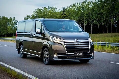Departure Transfer from Sucre to Sucre Airport by MiniVan or Suv