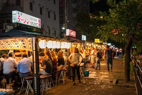 Excursion de 3 jours à Fukuoka De Osaka via SANYO avec Minibus7m