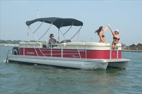 4-Hour Pontoon Boat Rental Chincoteague Island, VA