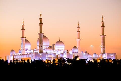 Baps Hindu Temple and Sheikh Zayed Grand Mosque Tour