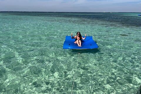 Crab Island Pontoon Boat Tour with Captain- 3-Hour Destin Charter