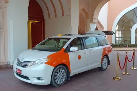 Privater Transfer von Maskat nach Nizwa