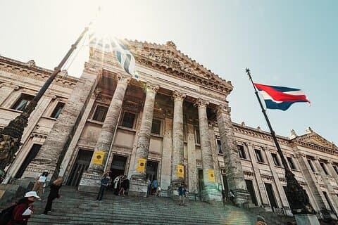 Audiogeführte Tour durch die Stadt Montevideo für Kreuzfahrtschiffe