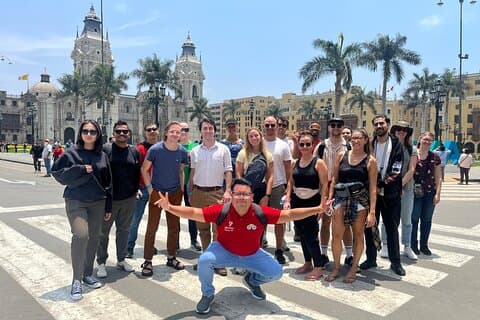 Tour Historic Center of Lima and Pisco Sour preparation