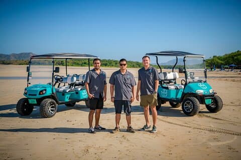 Leje af Tamarindo 6-sæders golfvogn med valgfri levering