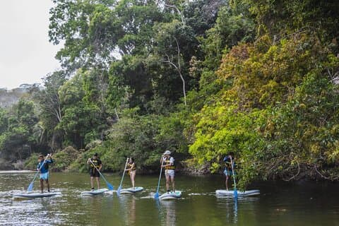 River Delta Paddle Adventure og slap af ved Los Cocos Beach.