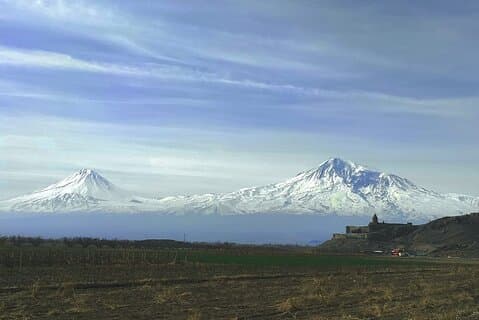Tour espiritual armenio descubriendo sitios sagrados y culturales