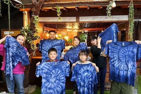 Indigo Dyeing Using Mt. Fuji Spring Water in Kawaguchiko