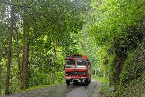 Halbtägige private Kandy-Tour mit dem Tuk