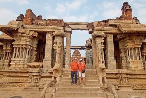 Von Hyderabad nach Bijapur, Badami und Hampi: Architektonische Odyssee-Tour