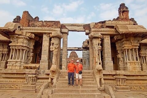 Mumbai, Hampi, Badami och Goa Beach Tour