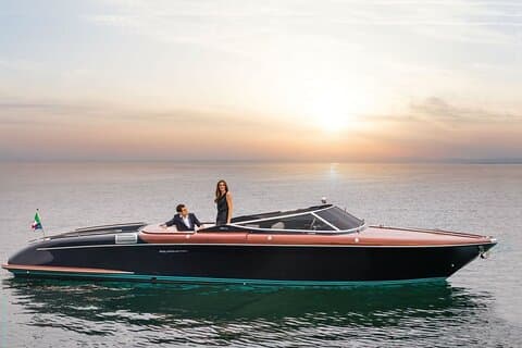 Exklusiver privater Riva Aquariva Aperitif