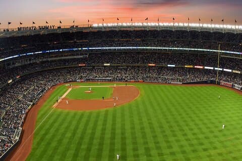 Biglietto per la partita di baseball dei New York Yankees allo Yankee Stadium