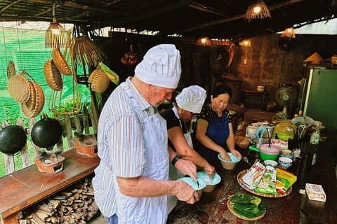 Esperienza in fattoria privata e corso di cucina a Ho Chi Minh City