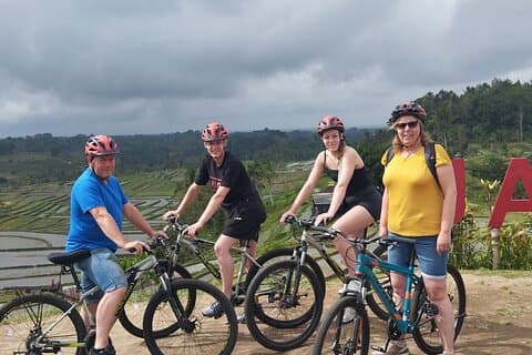 Experimente el recorrido en bicicleta por Bali, declarado Patrimonio de la Humanidad por la UNESCO, en Jatiluwih