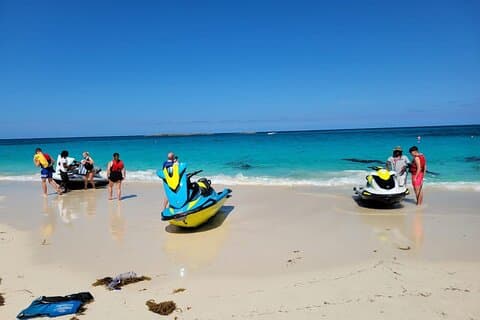 Jetski Rentals Nassau Bahamas. Gratis upphämtning ingår (gratis)