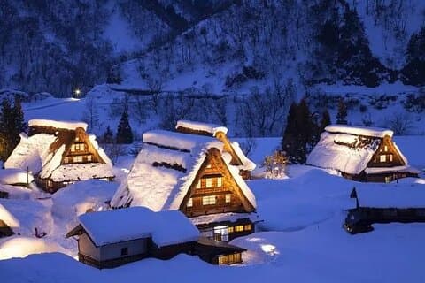 Visite touristique privée à Shirakawago et Takayama depuis Nagoya