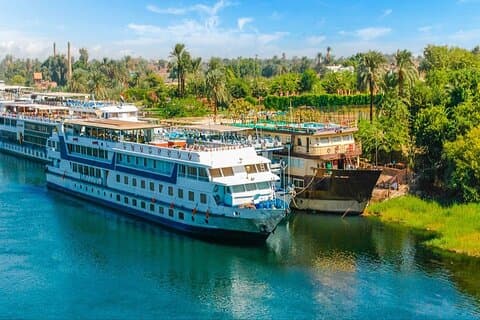 Standard Nile Cruise 4 nights from Luxor to Aswan