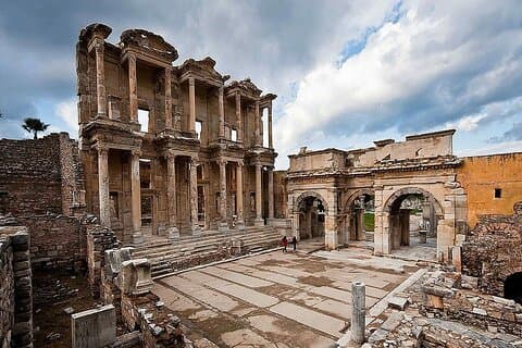 Tour di 2 giorni a Efeso e Pamukkale in aereo da Istanbul