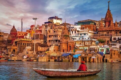 Divine Banaras Una magica gita di un giorno al ritiro di Holy Varanasi inclusa