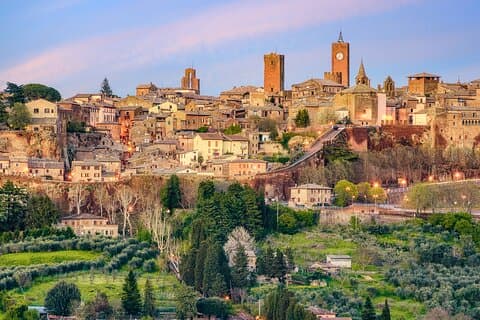 Visita guiada privada a lo más destacado de la galardonada ciudad de Orvieto