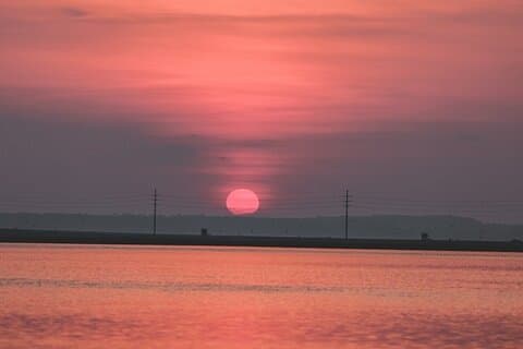 2-Hour Sunset Skiff Boat Rental in Chincoteague Island, VA