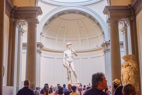Passer la ligne: Visite guidée de la Galerie Accademia à Florence