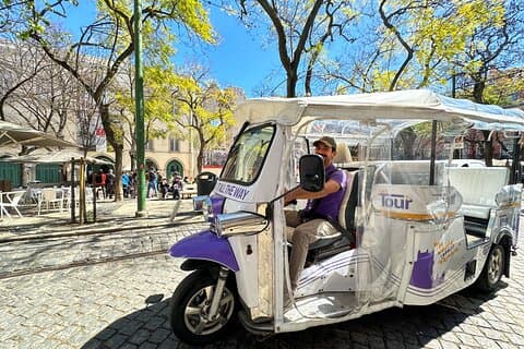 Attrazioni di Lisbona in 2 ore – Tour privato in Tuk Tuk
