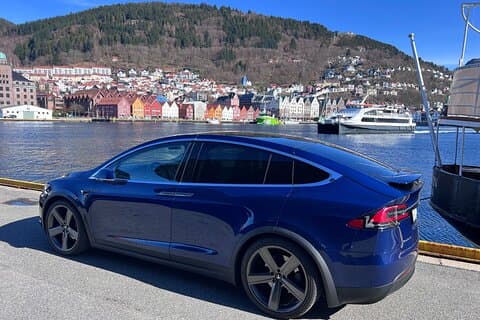 Private Guided Tour of Bergen and the Best of Norwegian Fjords