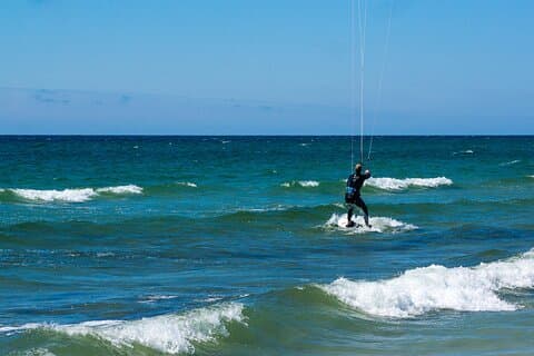 Beginner Kitesurfing Course in Stavanger