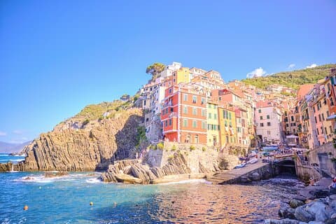 The pearls in the gulf of poets: Cinque Terre private tour
