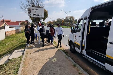 Shuttleservice O.R Tambo, Lanseria naar Sun City, Pilanesburg