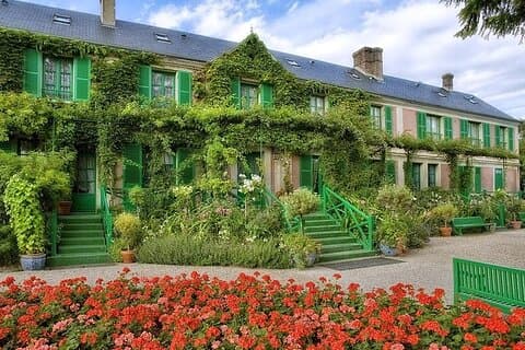 Giverny & Versailles dagstur fra Paris med professionel guide
