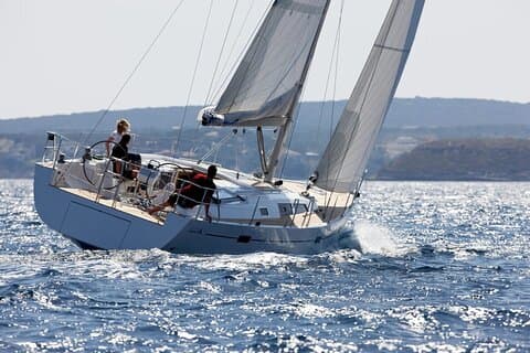 5,5 hours Private Sailing Trips from Heraklion to Island of Dia