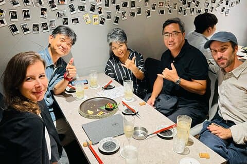 I Fukuoka! Guide til en izakaya kun 100% lokalbefolkningen kender/Bar Hopping