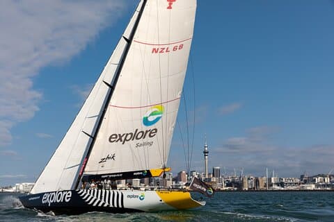Americas Cup sejloplevelse på Aucklands Waitemata havn