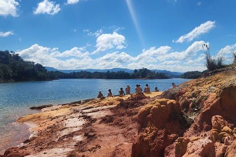 Privé Beyond El Peñol Guatapé-tour en eco-avontuur met lunch