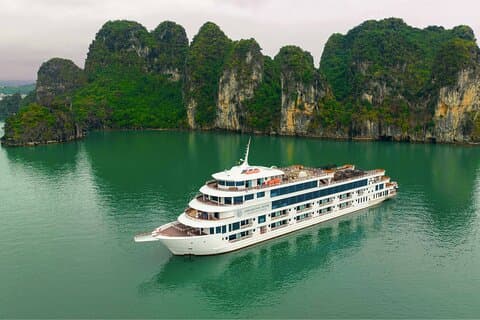 Boss Cruise 3-day explore Halong Bay from Hanoi