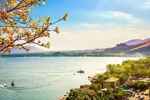 Visita privada a Garni, Geghard, Sinfonia das Pedras, Lago Sevan.