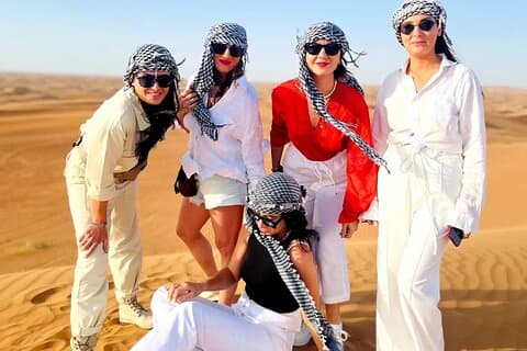 Privat Morning Desert Safari Dubai med Dune Bashing & Sandboard