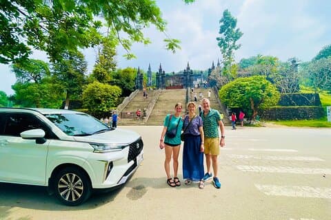 Van Da Nang : Privéauto naar Hue Imperial City Heen en terug