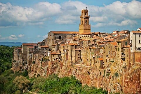 Private Etruscan Discovery: Pitigliano, Orvieto & Wine Design