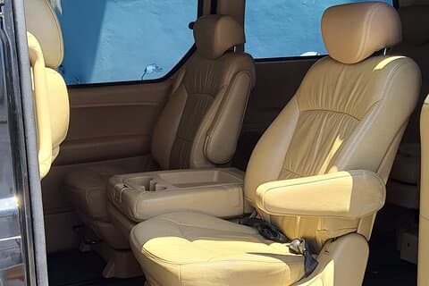 Bali Airport Transfer Nusa Dua gebied met zakelijke auto of minibus