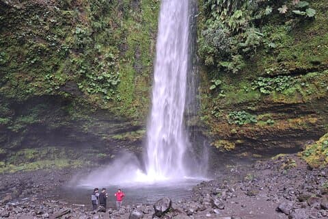 Private Full-Day Tour: Llanquihue Lake & Waterfalls Experience
