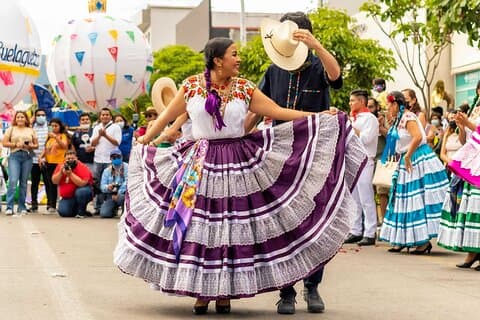 Guelaguetza Cultural All Included Guided Tour from Oaxaca