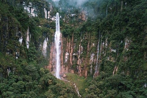 Chachapoyas: Yumbilla Waterfalls Tour