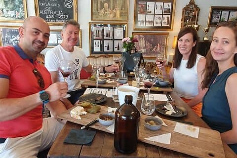 Experience SA Private Premium Wine Tour-Pickup from the Adelaide