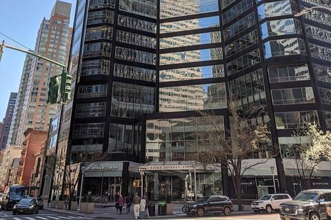 Holdouts: En NYC Architecture Walking Tour