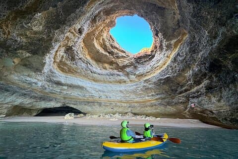 Kayak 2 horas por las cuevas marinas de Benagil